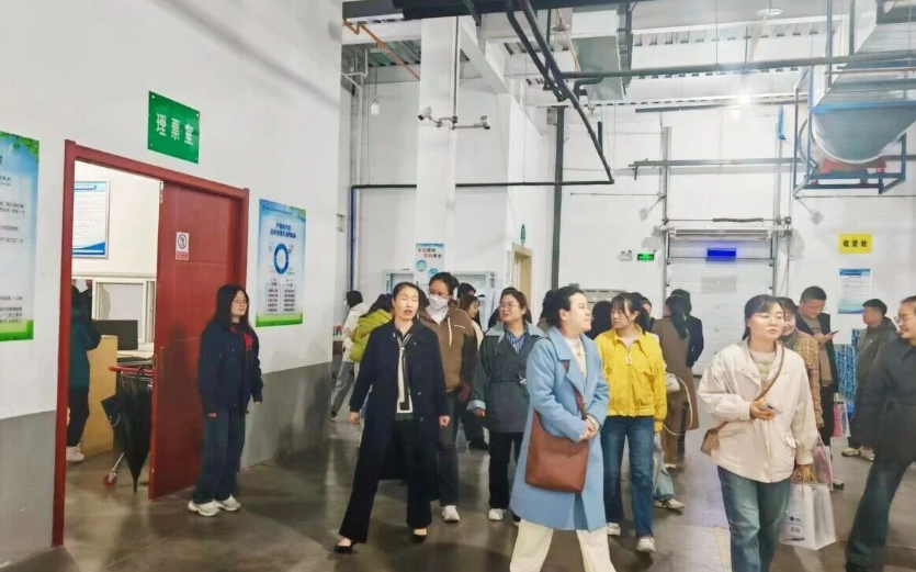 1762307104268348.jpg 1762307104268348.jpg